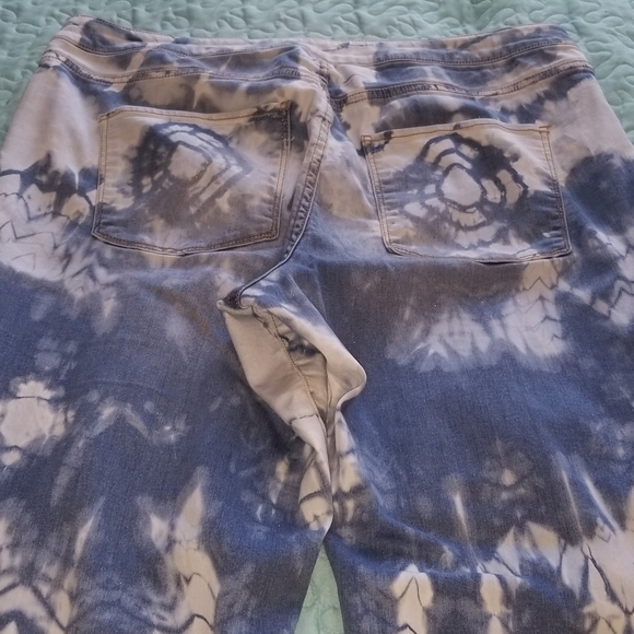 Decree High Rise Jegging Jeans Reverse Dyed - Picture 7 of 8